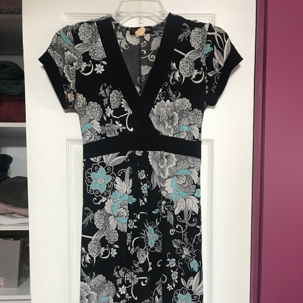 Casual Floral Black Dress